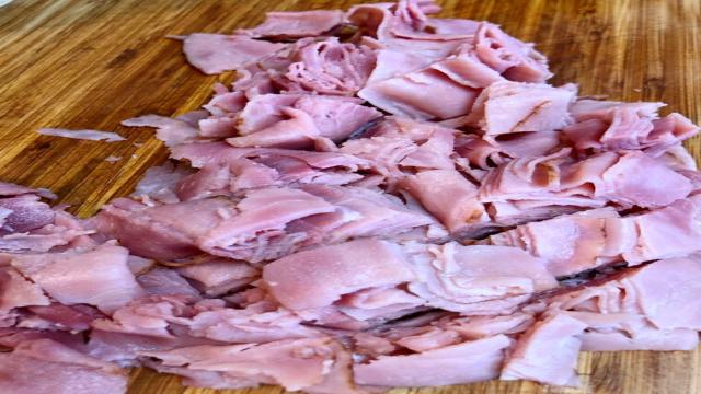 Dicing Lunch Meat for Recipe