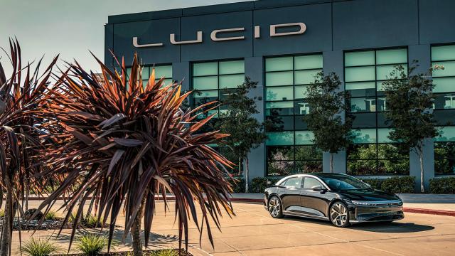Lucid Air (2022) review: (a)head in the clouds